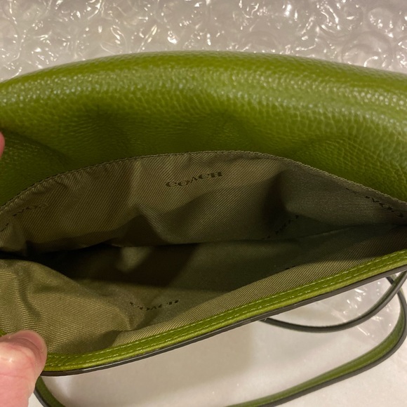 Coach Shoulder Bag Green Leather - Picture 10 of 12
